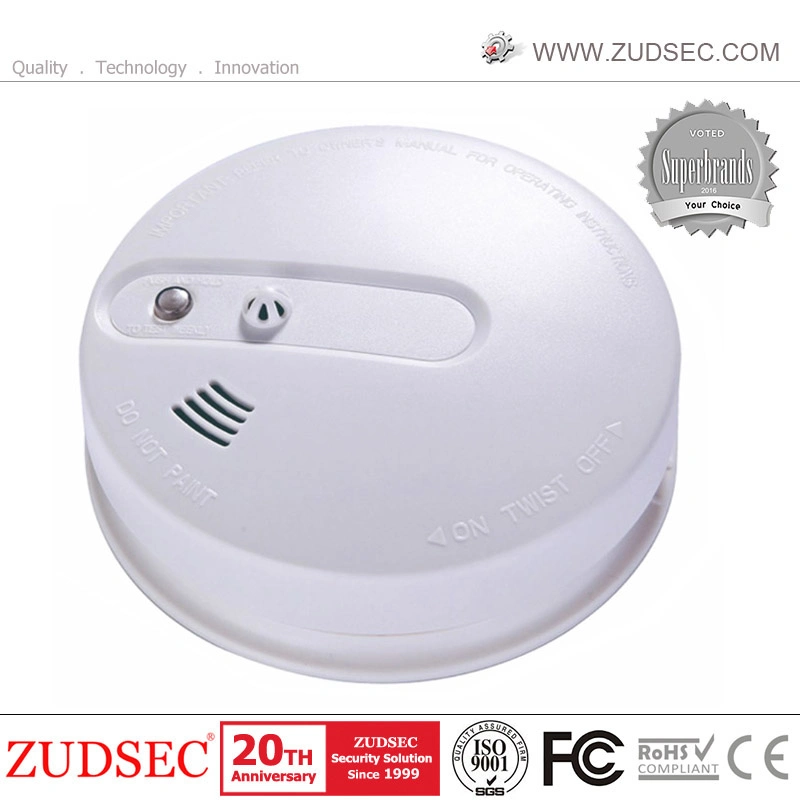 ceiling Mounted 4 Wired Network Smoke Detector Meet Ce En54-7